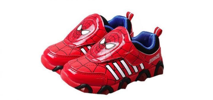 scarpe di spiderman luminose